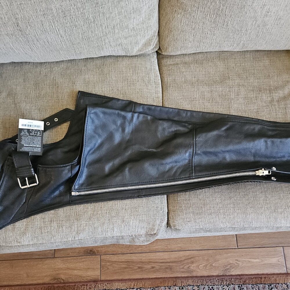 NWT FMC Black Leather Motorcycle Chaps size Small